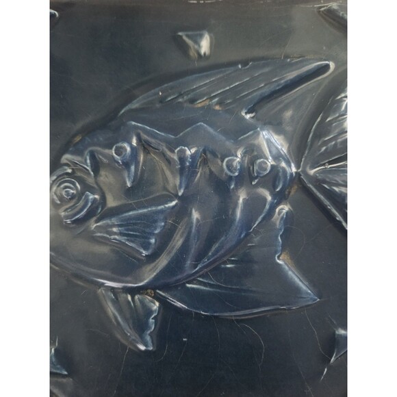 Fish Tile Royal Blue Vintage 6x6 - Picture 3 of 4